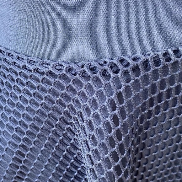 Structured Black Skirt NWOT Size M Elastic Waist Designer Dressy Formal - Picture 5 of 8